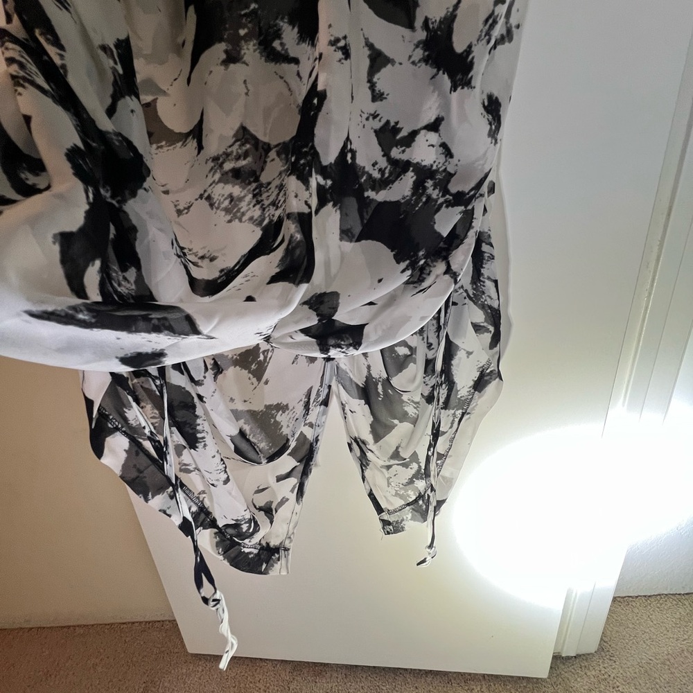 🖤Caftan🖤Black and White Coverup Dress. Size S - Picture 7 of 8